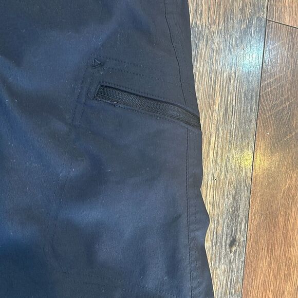 Eddie Bauer Capri pants 12 (5250) - Picture 2 of 5